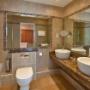 Suite Bathroom