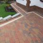 Uploaded by visitor on 14/03/2017 - Granite cobble borders with a rustic coloured drive