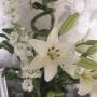 contemporary modern style floral arrangement