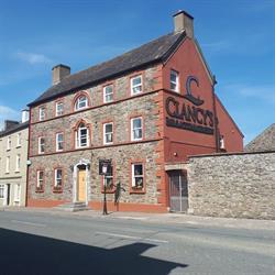 Clancy's Bar & Guesthouse