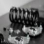 Neomax S:
Sport tuned suspension system