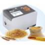 Schaller FSA
Millelec proudly offers the Schaller FSA, a sophisticated moisture meter with a density module for measuring grain density in KG/HL. This advanced instrument is essential for agricultural professionals needing precise moisture content and bulk density measurements in grains.