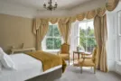 honeymoon suite