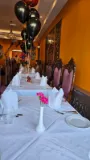 Display resturant table pic